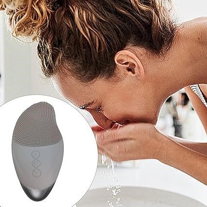 Brosse-nettoyante-visage-teint-uniformisé