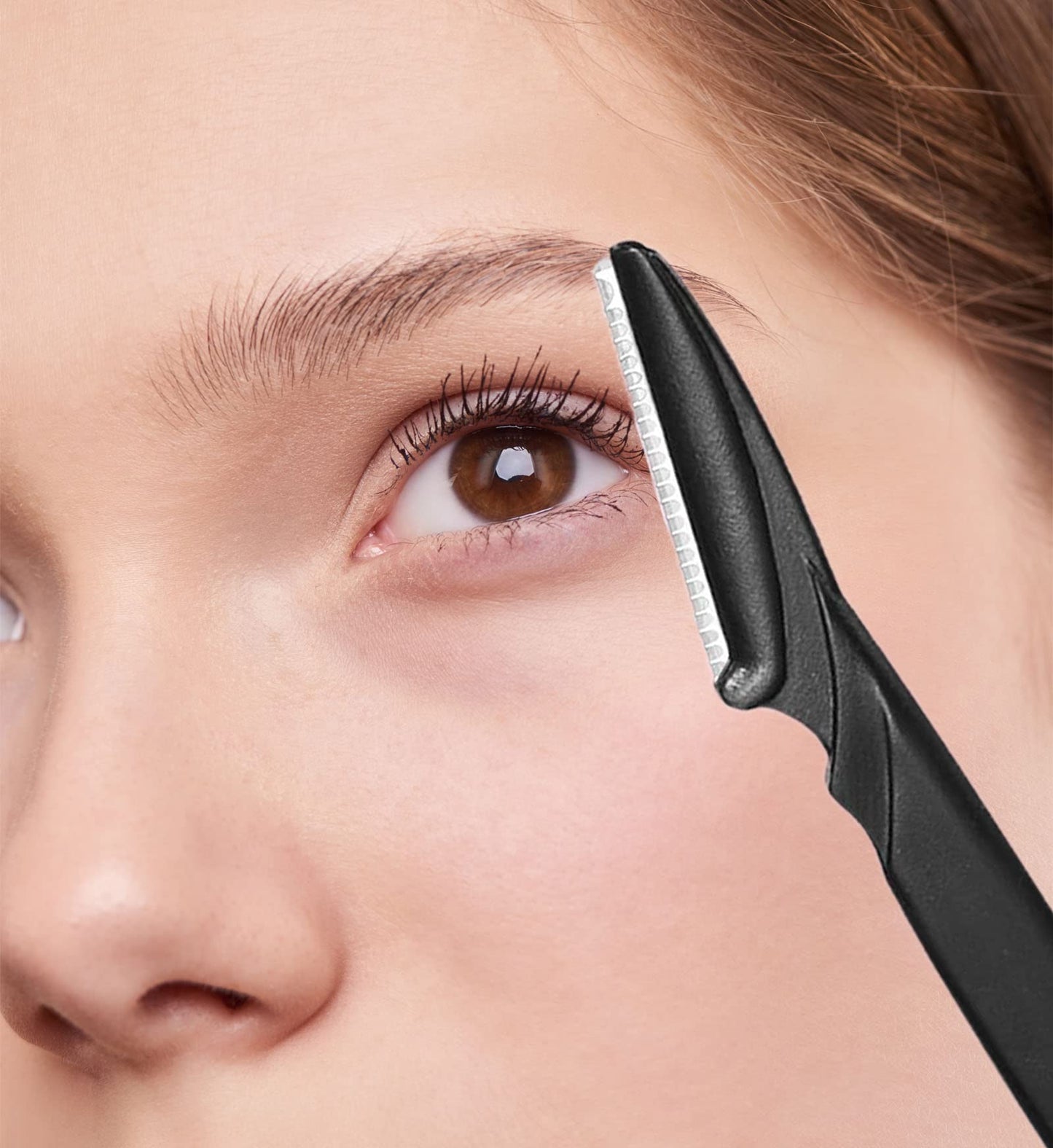 rasoir-pour-sourcils-eyebrowcare-noir